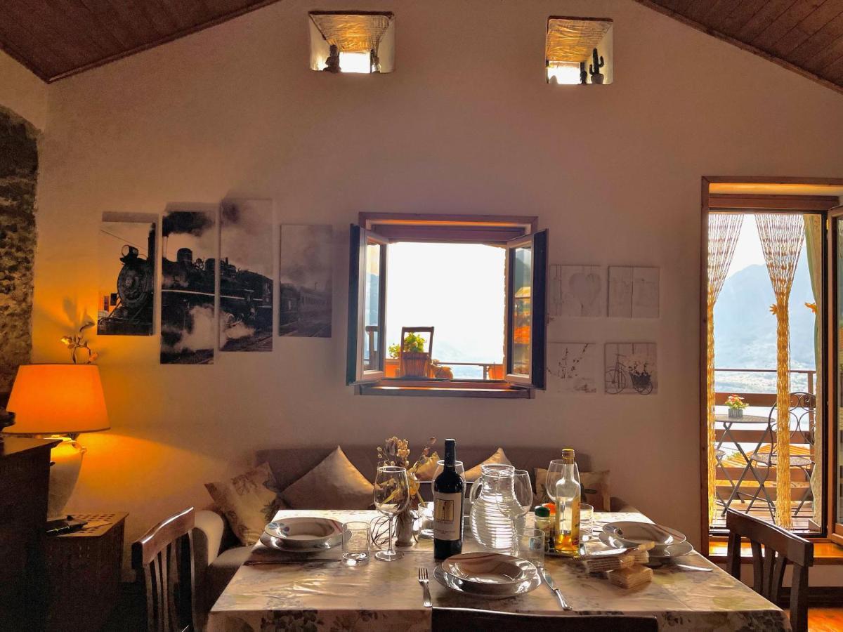 הוילה Consiglio di Rumo Casa Brenzio Rustico מראה חיצוני תמונה
